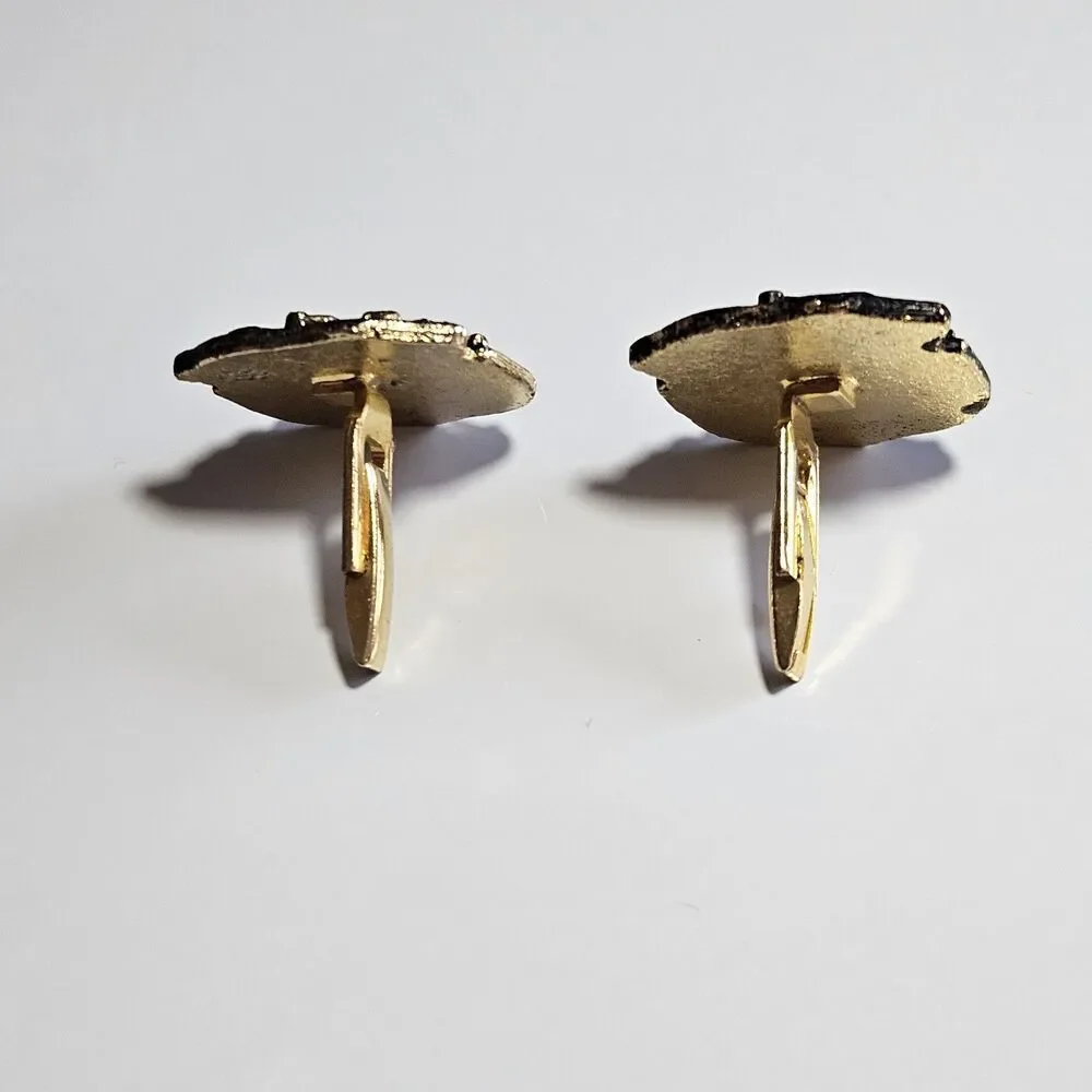 Vintage Gold Tone Black Shield Coat Of Arms Family Crest Cuff Links
